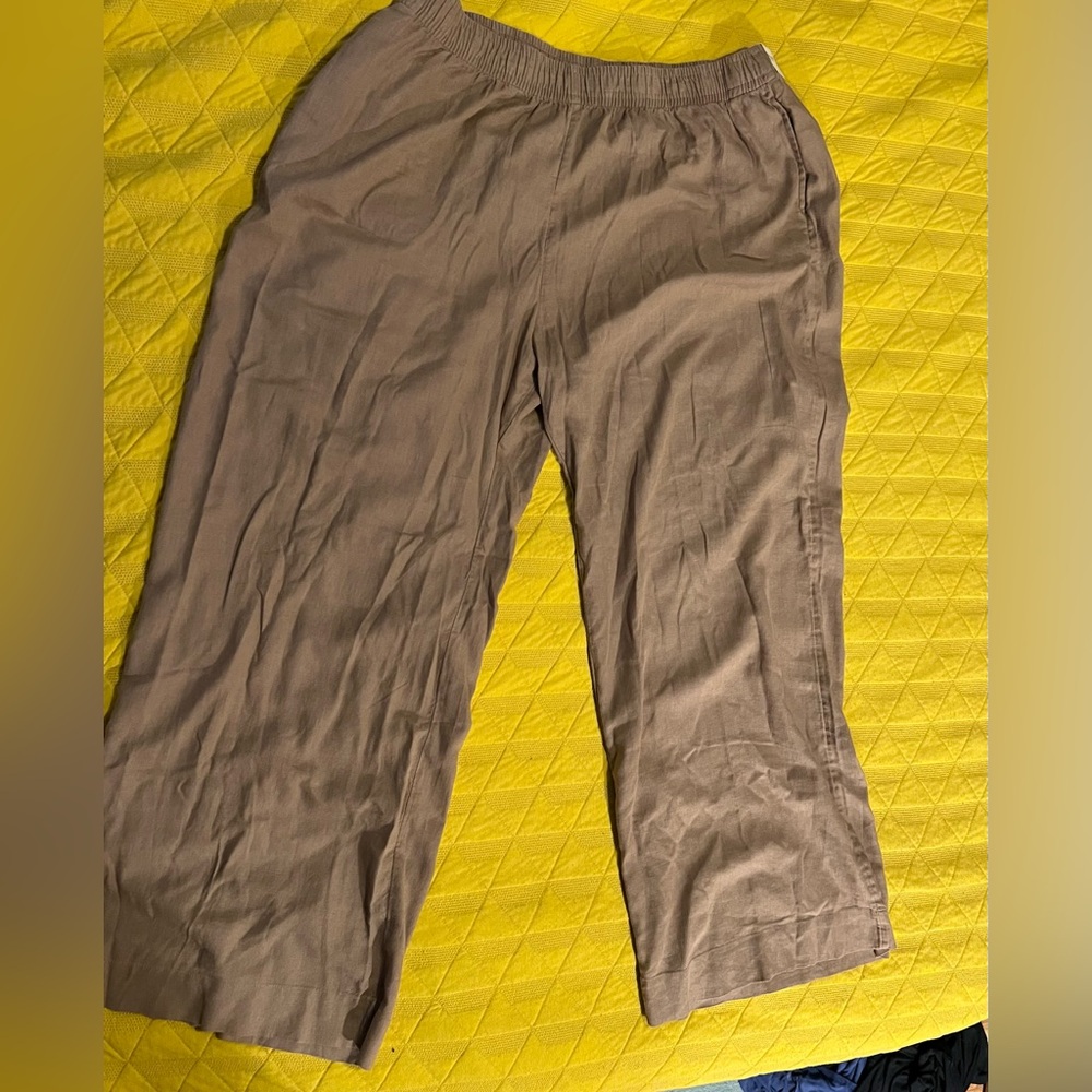 Abercrombie and Fitch Crinkle textured pull on pant XL Long